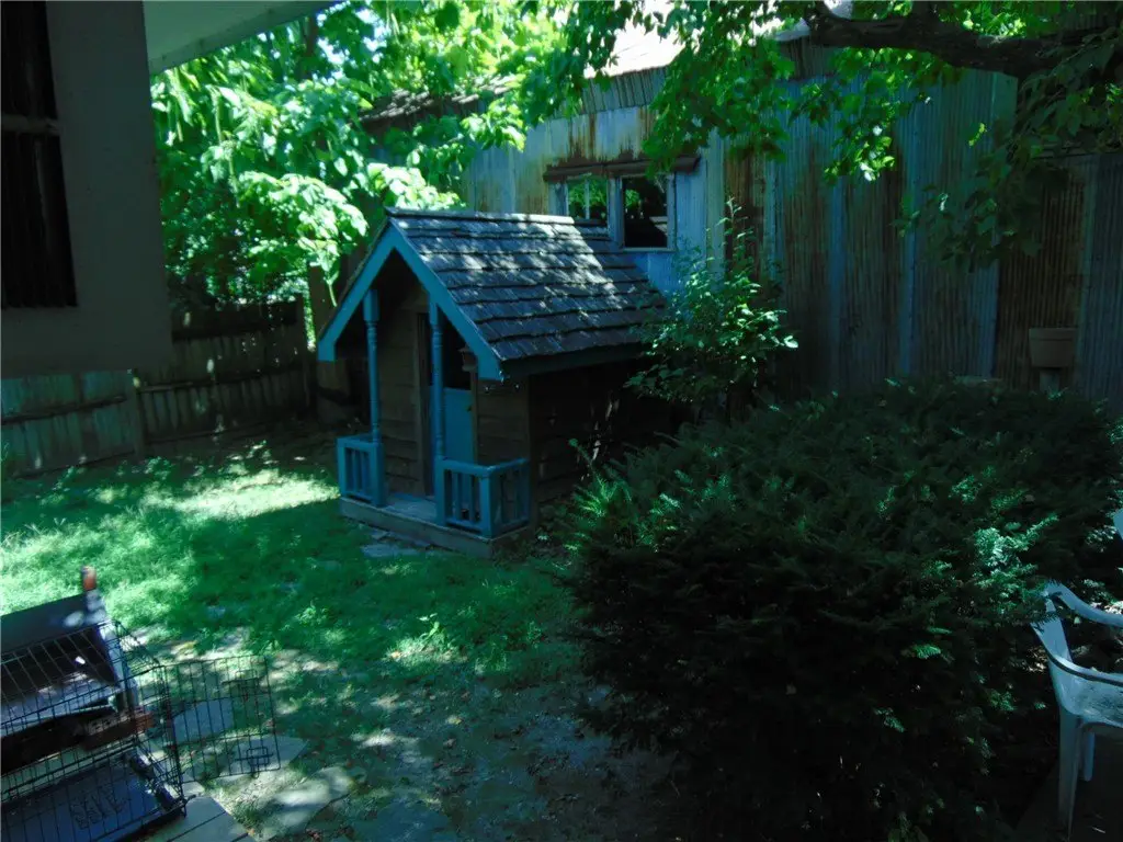 Picture 16