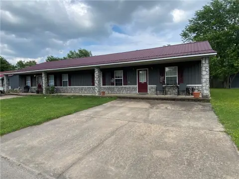 Lincoln AR Duplex Investment
