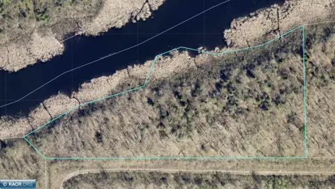 Pengilly, MN Waterfront Land