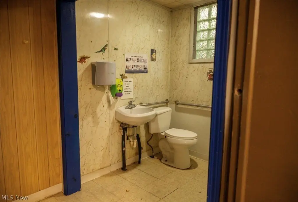 Picture 16