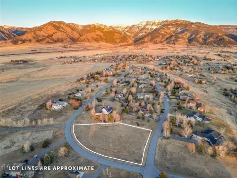 Residential Land in Summer Ridge