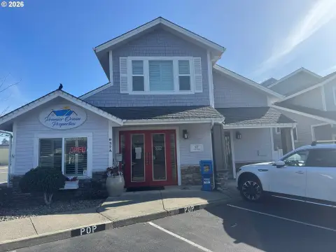 Office Units with Existing Lease