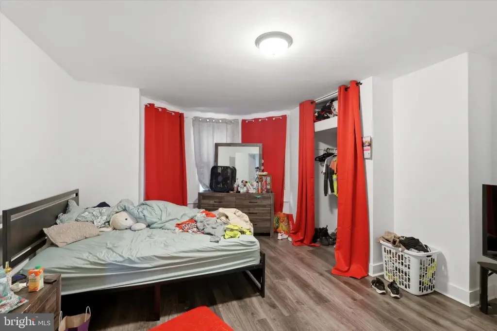 Picture 13