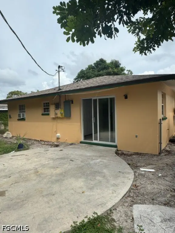Picture 12