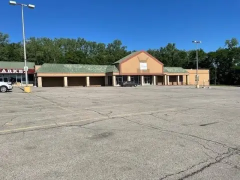 St Joseph Retail/Warehouse Opportunity