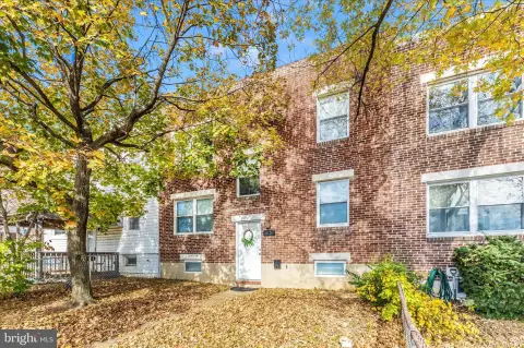 Colonial Duplex in Baltimore