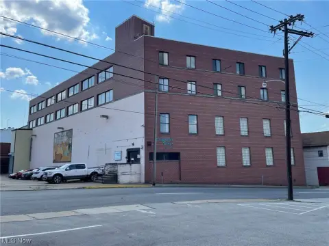 Downtown Parkersburg Multi-Story Building