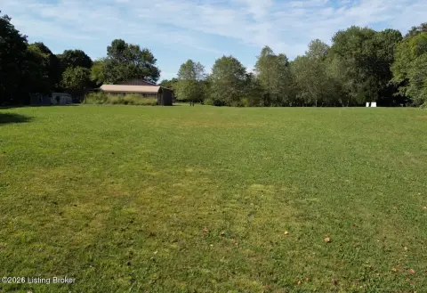 Lakefront Land with Barn