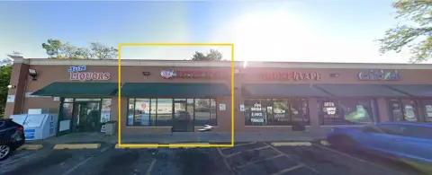 Elgin Retail/Office Space Available