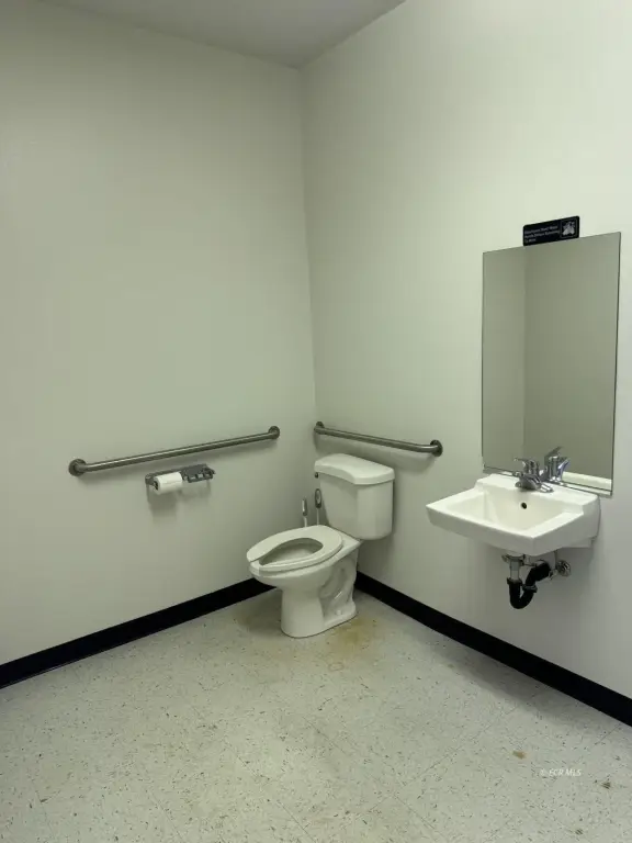 Picture 5