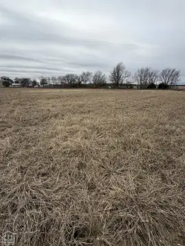 Acre Lot in Walnut Ridge