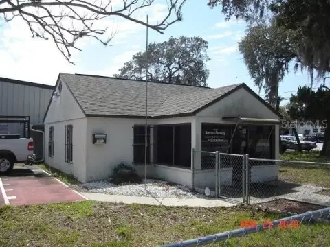 Titusville Office with Garage