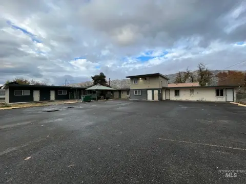 Hacienda Motel Investment Opportunity