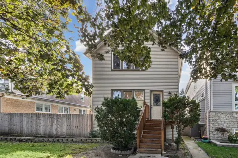 Duplex with Garage
