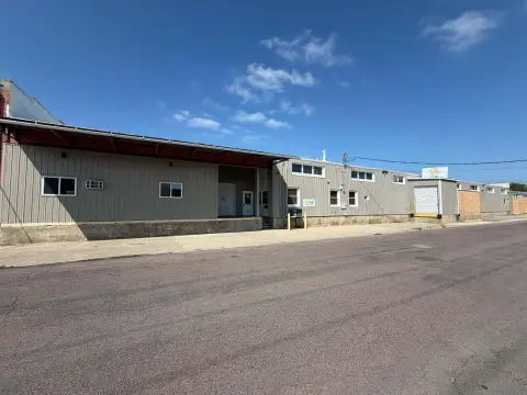Warehouse with Office Areas