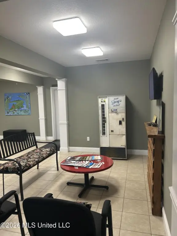 Picture 19
