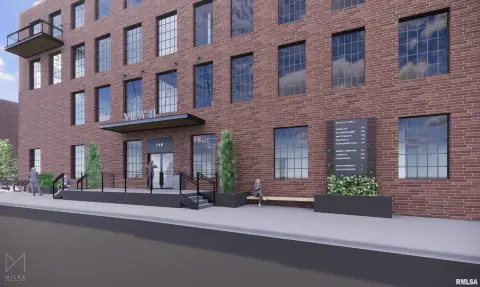 Downtown Quincy Commercial Space Available