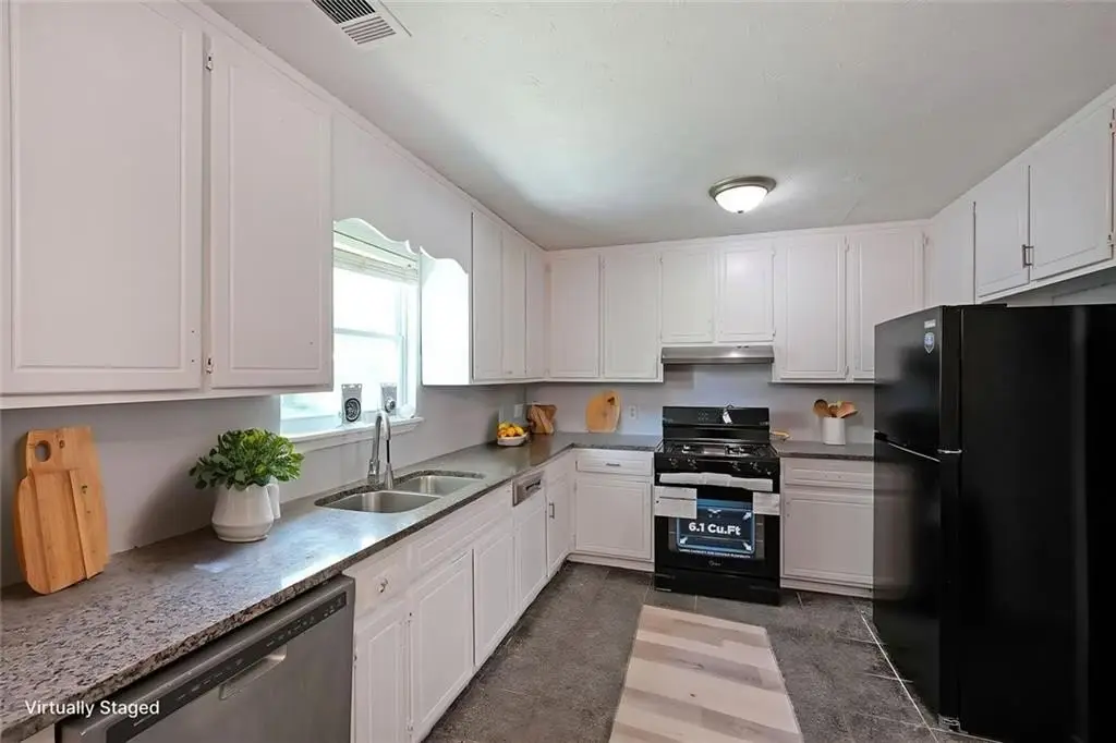 Picture 5