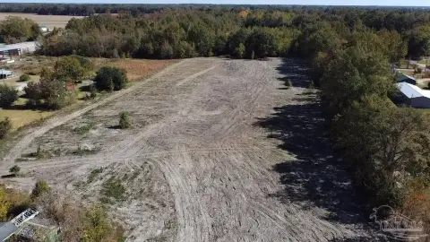 10+ Acres Outside Atmore