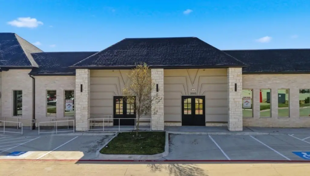 5121 S Custer Rd, McKinney, TX 75070
