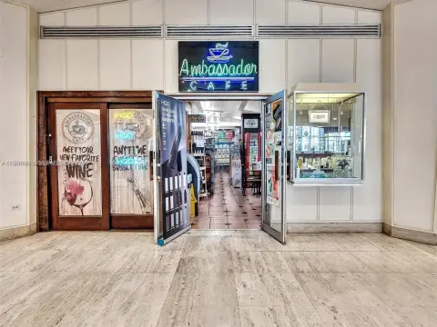 Commercial Space in Four Ambassadors