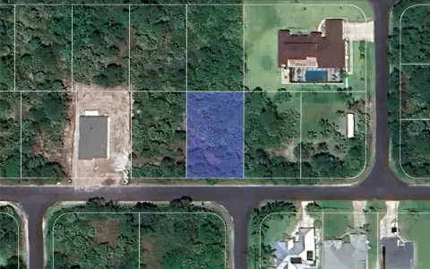 Residential Lot in Palm Bay