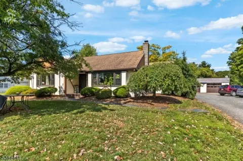 Auto Body Shop with Residence