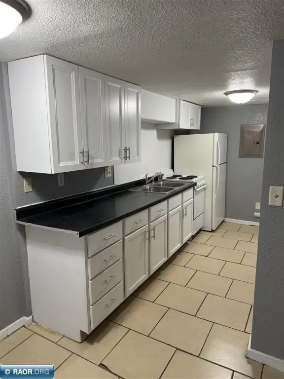 Picture 5