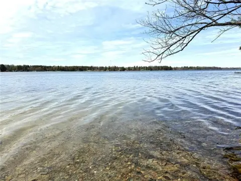 Ruth Lake Lot with Shoreline