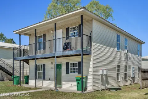 Vancleave Duplex: Investment Opportunity