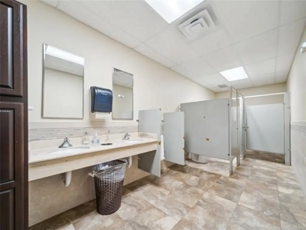 Picture 23