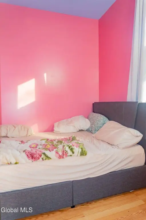Picture 8
