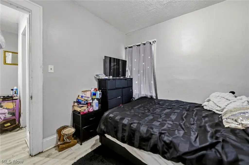 Picture 32