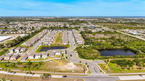 Commercial Land With Private Entrance