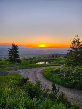 Land with Mountain Views