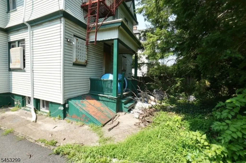 Picture 2