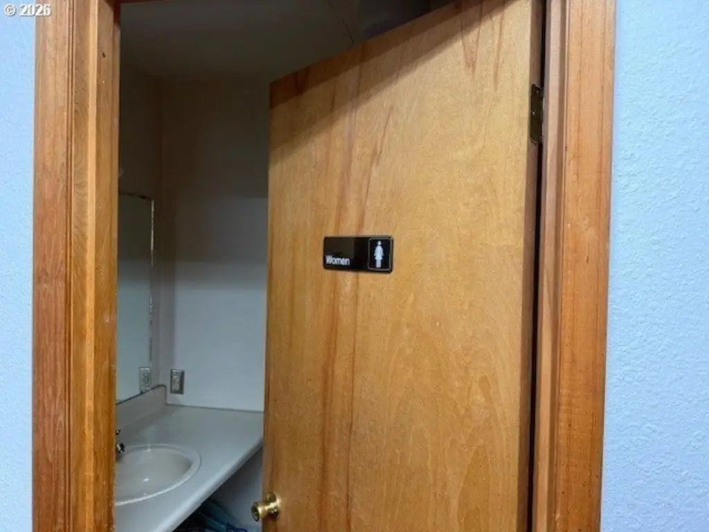 Picture 10