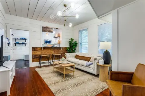 Updated Duplex in Fairmount