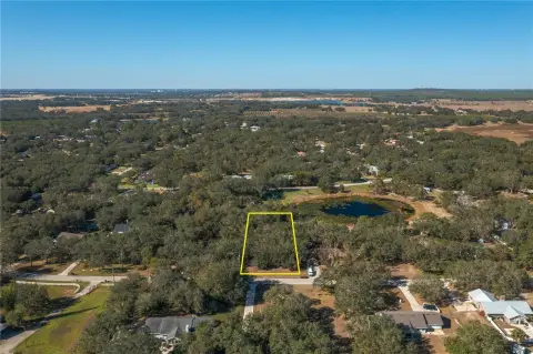 Residential Land in Country Oaks