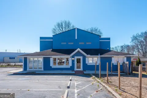 Tucker Commercial Building For Sale