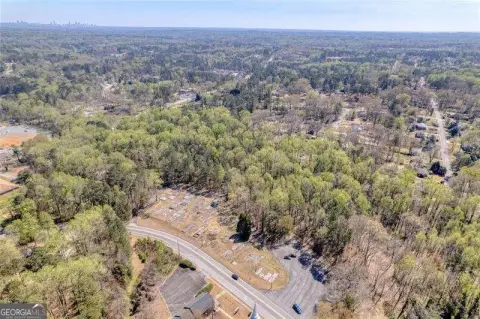 Residential Land in Marietta, GA