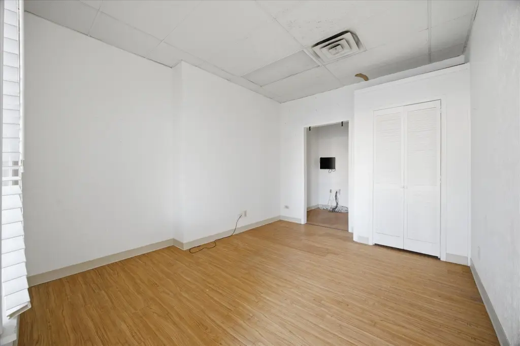Picture 5