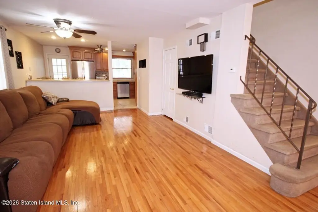Picture 11