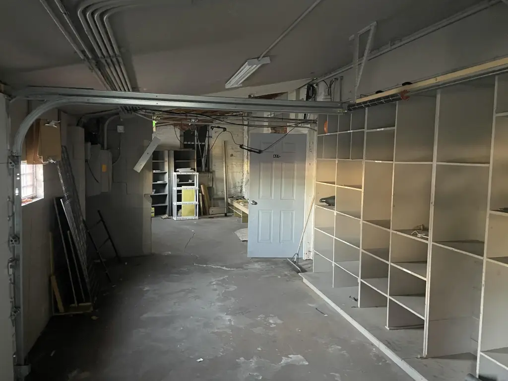 Picture 12