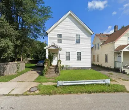Duplex with Basement