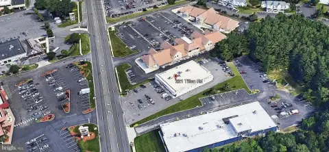 8,800 SF Retail Property