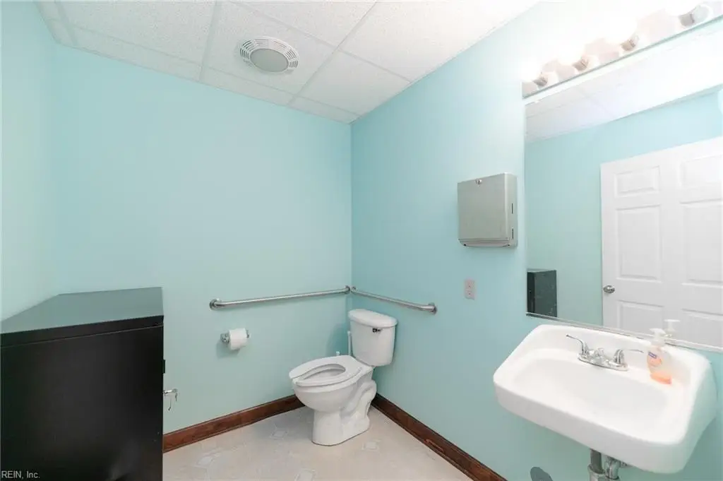 Picture 7