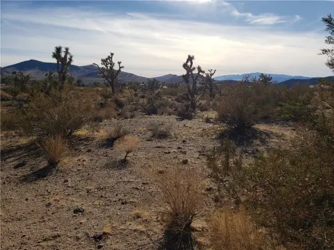 White Hills Land with Utilities
