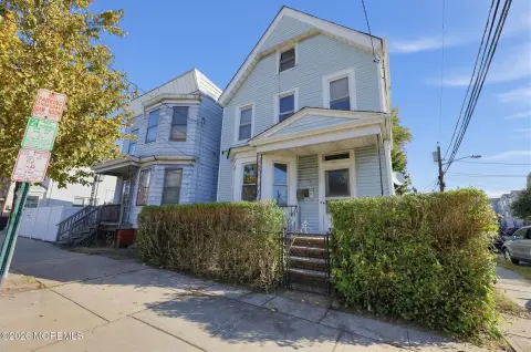 Two-Unit Detached Duplex