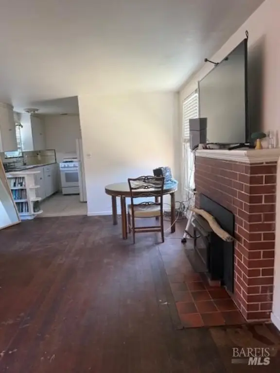 Picture 18